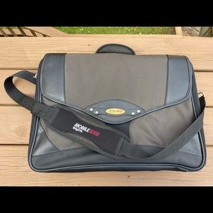 Large Mobile Edge Laptop bag